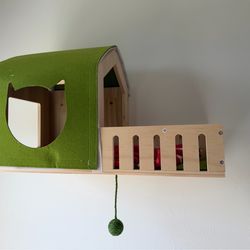 Cat condo