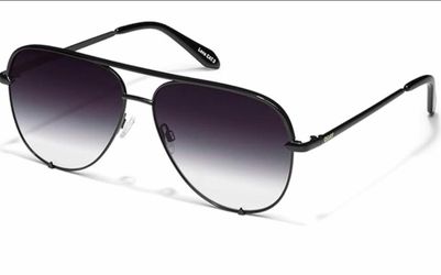 Quay Aviator Sunglasses(TAKING OFFERS).