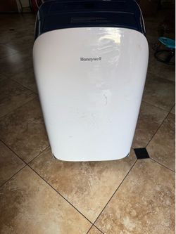 Portable air conditioner
