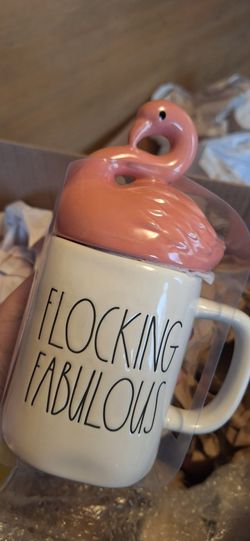 2 Rea Dun  Flocking Fabulous Mugs With Lids.