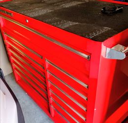 42" US GENERAL TOOL BOX