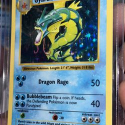Rare Shadowless Gyarados (6/102) Holo Base Set Pokemon Card! 