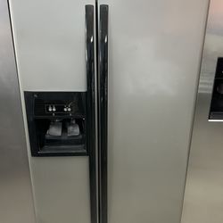 Stainless Side By Side Refrigerator 