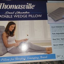 Thomasville Dual Chamber Inflatable Wedge Pillow 