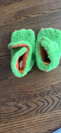 Kids Wonder Nation Toddler Boy Monster Slippers Neon Green Faux Fur Sz 9-10