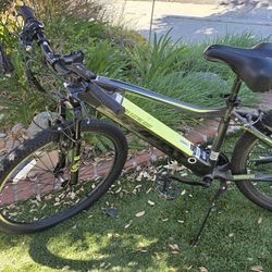 Electric Peddle Assist Ebike - 26 inch