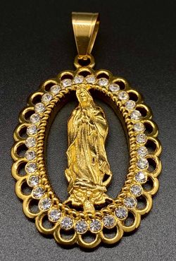 Pendant Stainless Steel 18K Gold Plated With Cubic Zirconia