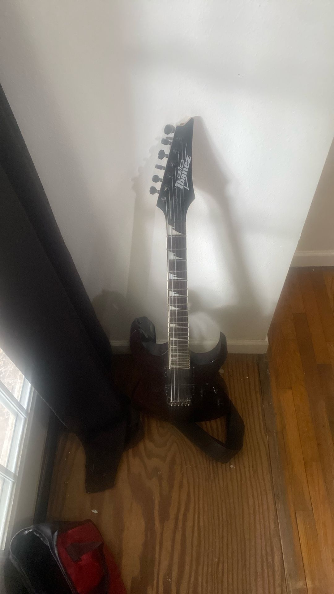 Gio Ibanez Guitar