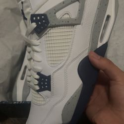 Jordan 4 Midnight Navy