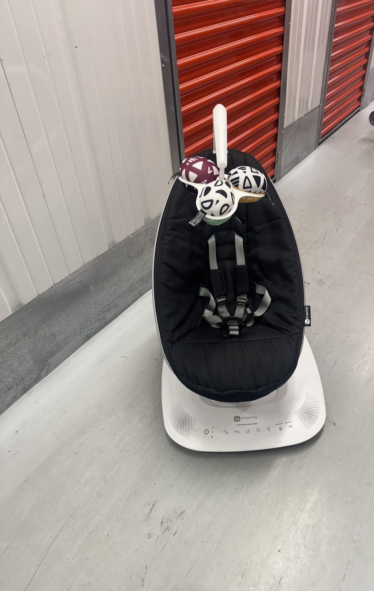 4 Moms Mamaroo Multi Motion Baby Swing Smart Connectivity 