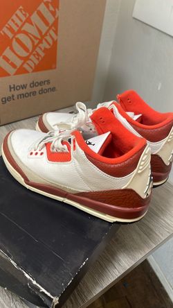 Jordan 3’s Size 7y