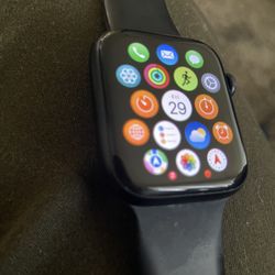 Apple Watch De (2nd Gen) 44mm +gps