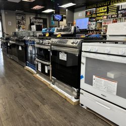 Gas Stoves ( Take It Home In Payments / Llevalo A Casa En Pagos )