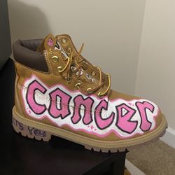 I CUSTOMIZE SHOES *SERIOUS INQUIRIES DM ME*