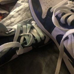 High Top Nikes