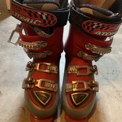 Atomic Ski Boots