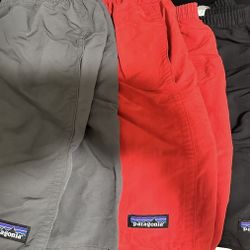 Men’s Patagonia Baggies And LL Bean Size Medium 