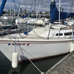 27' Catalina In Really Good Condition