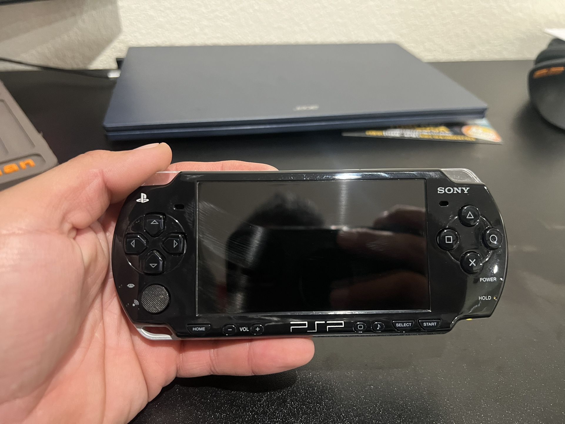 PSP 2000