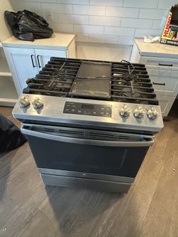 Estufa De Gas En Buenas Condiciones X $350.  O Mejor Oferta 