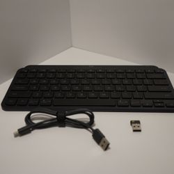 MX Keys - Logitech Keyboard