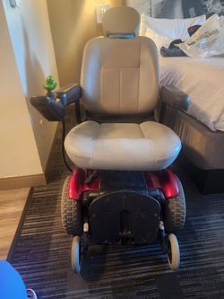 Jazzy Pride Mobility Chair With Ramp