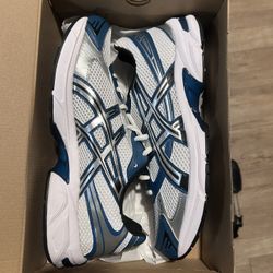 ASICS Teal 