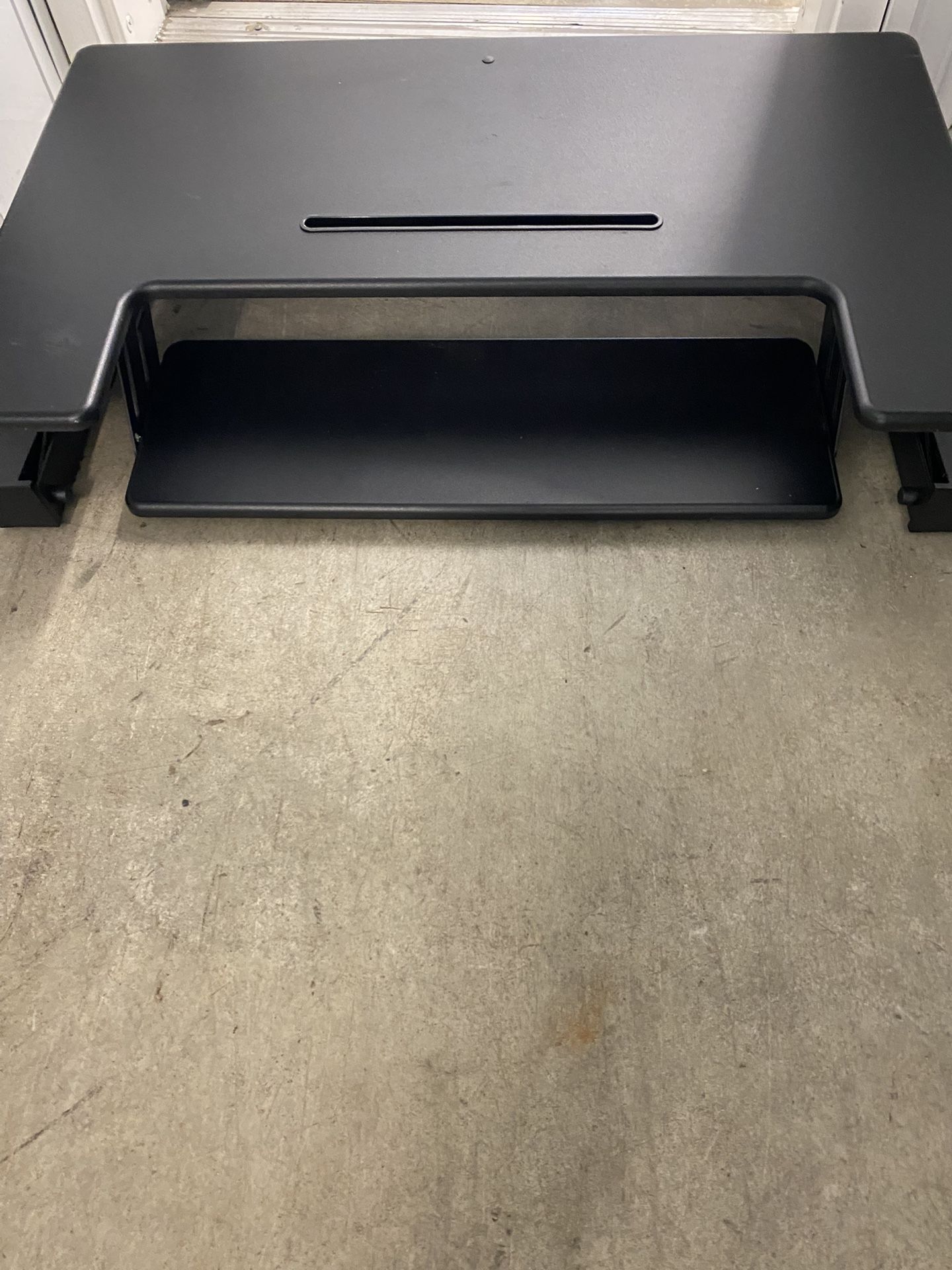 Standup Top Of Desk Riser