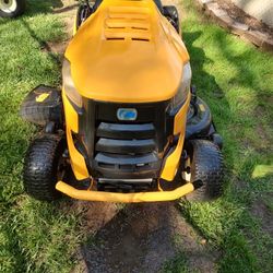 One Owner 46 Cub Cadet Low Hrs