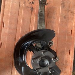 Spindle, And Hub Lexus OEM Part