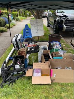 Free things / buy nothing!