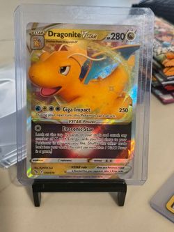Dragonite VSTAR Pokémon Card 050/078