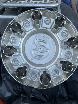 Hub Cap Only One