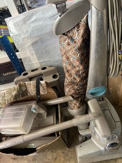 Kirby Vacuum/Carpet Cleaner