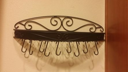 Pot rack