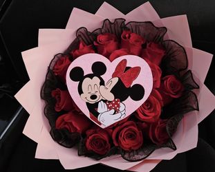 Mickey And Minnie Bouquet 