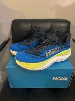 Hoka Sky flow Size 11 2E Men’s $95