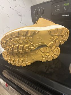 Nike Boots Size 13