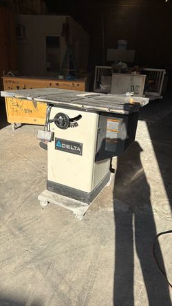 Delta 10 in table saw