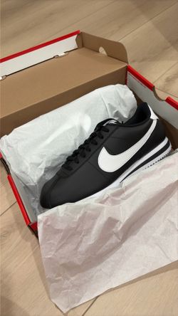 Nike Cortez Black Size 9.5