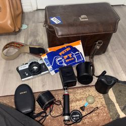 Vintage Pretri 1000 Camera 