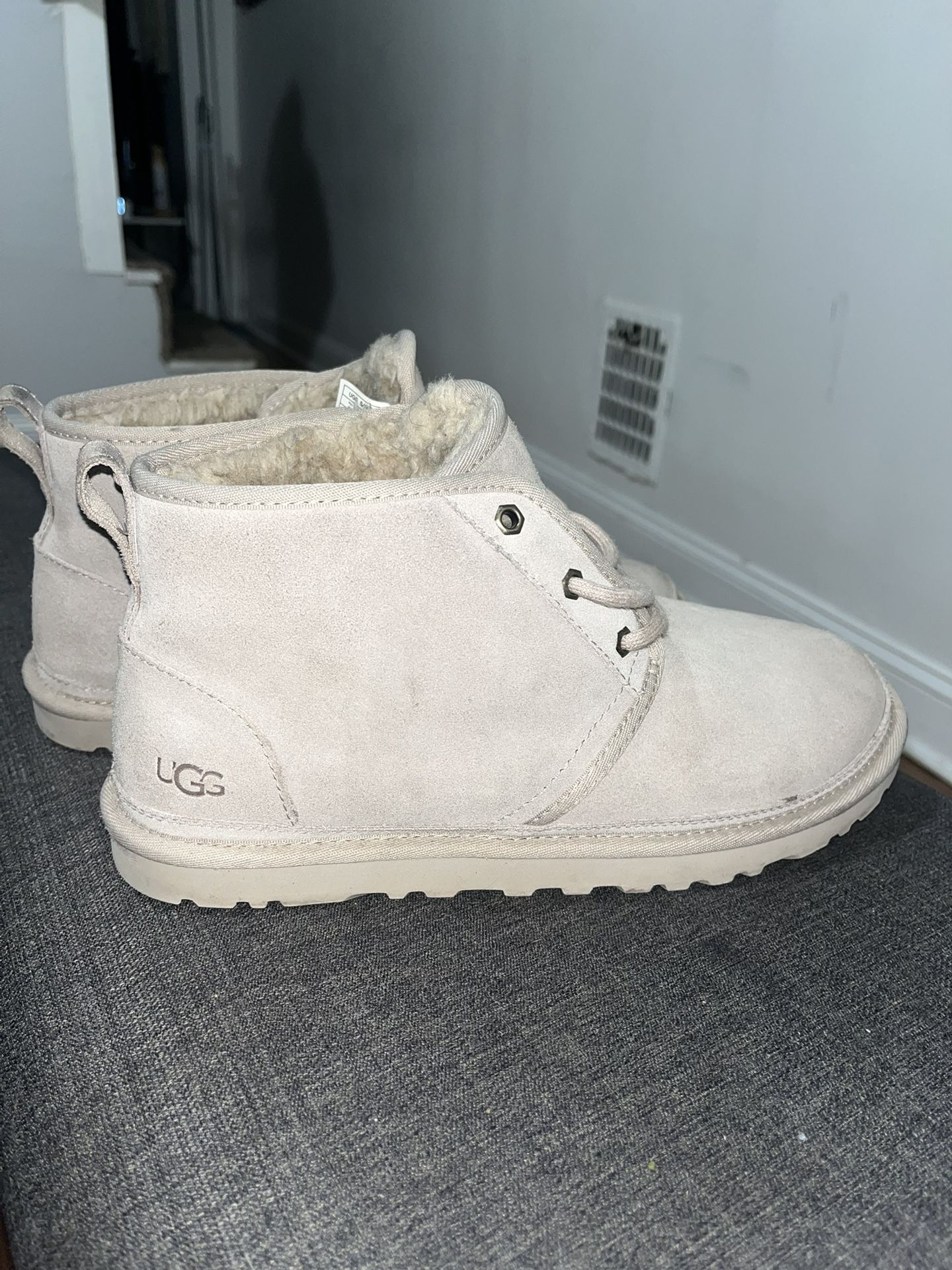 Ugg Brunel Boots Size 10 1/2