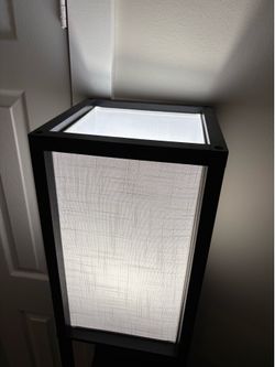 Floor lamp