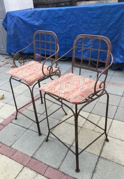 Bar chairs