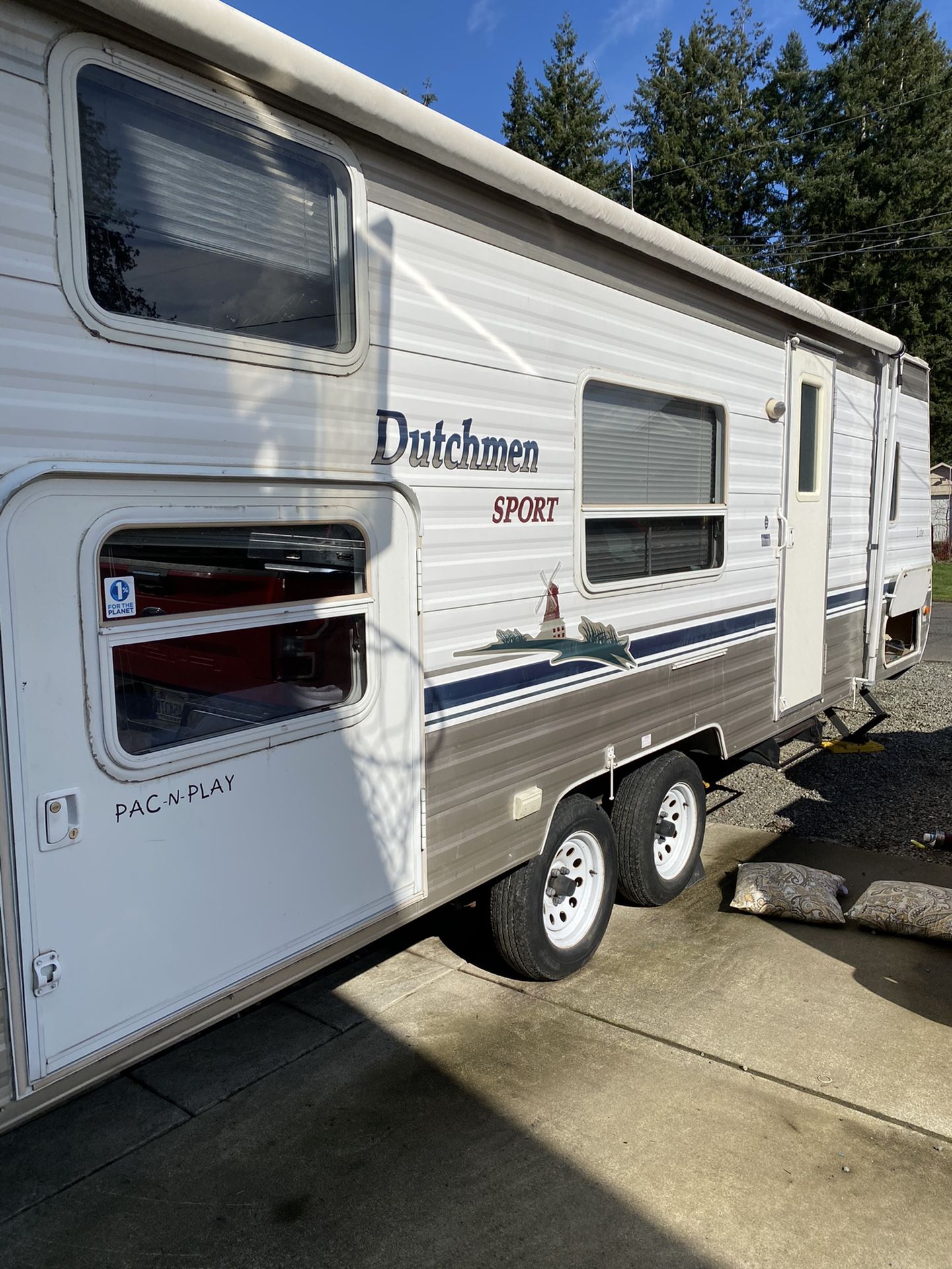 2005 Dutchman Travel Trailer with Bunks for Sale in Edgewood, WA OfferUp
