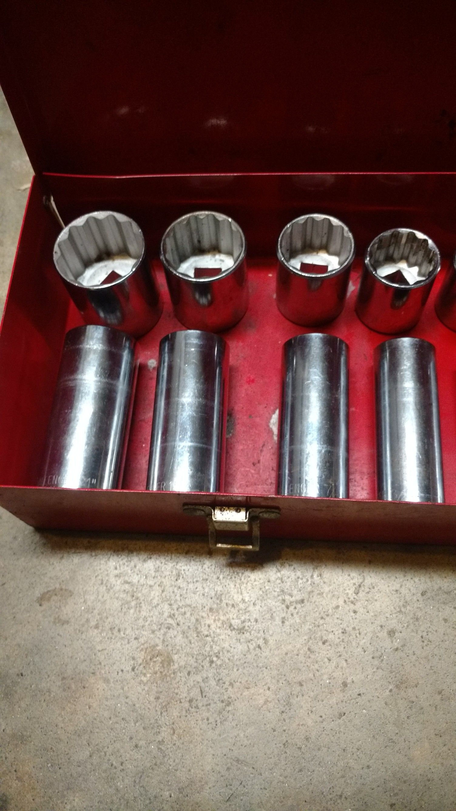 Challenger (proto) 1/2 socket set