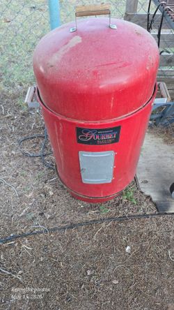 Electric smoker