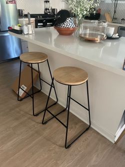 Barstools (2 pack)