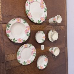 Franciscan Desert Rose,9 pc, dinner wear set 1949/1953.  By one or eight. 