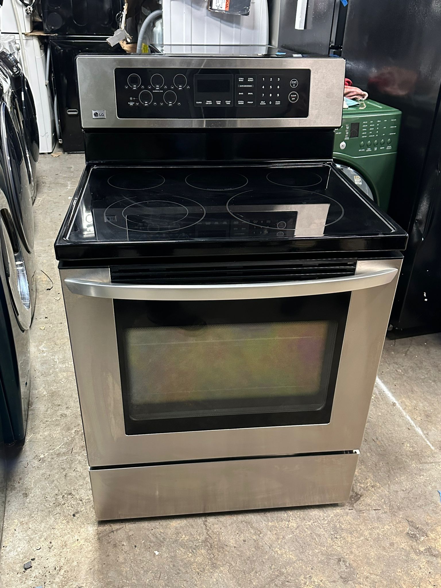 Electric Stove LG Good Condition Width 30 Inches